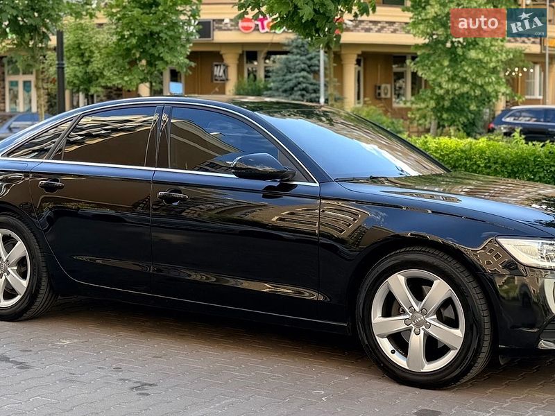 Седан Audi A6 2013 в Киеве