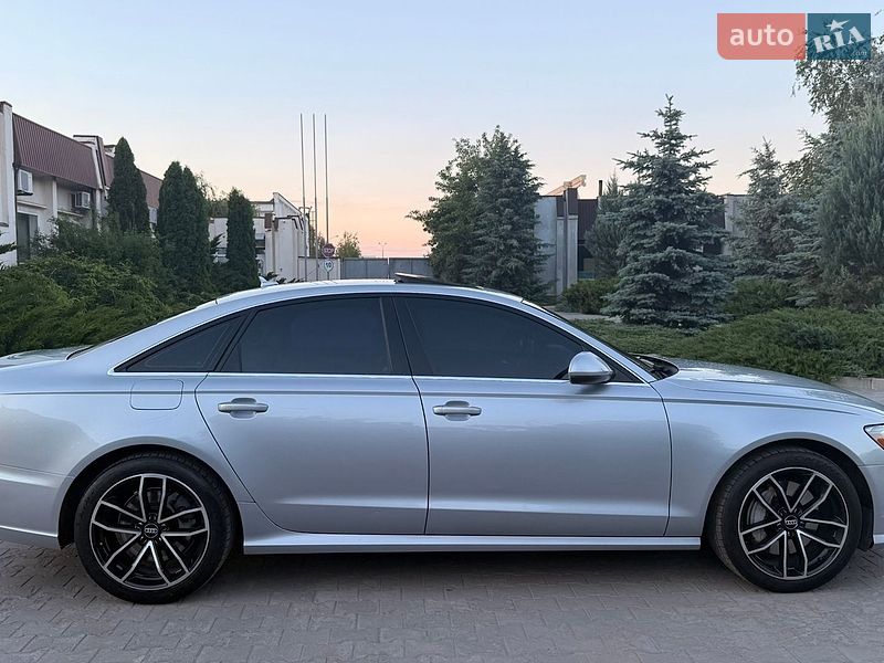 Седан Audi A6 2015 в Павлограде