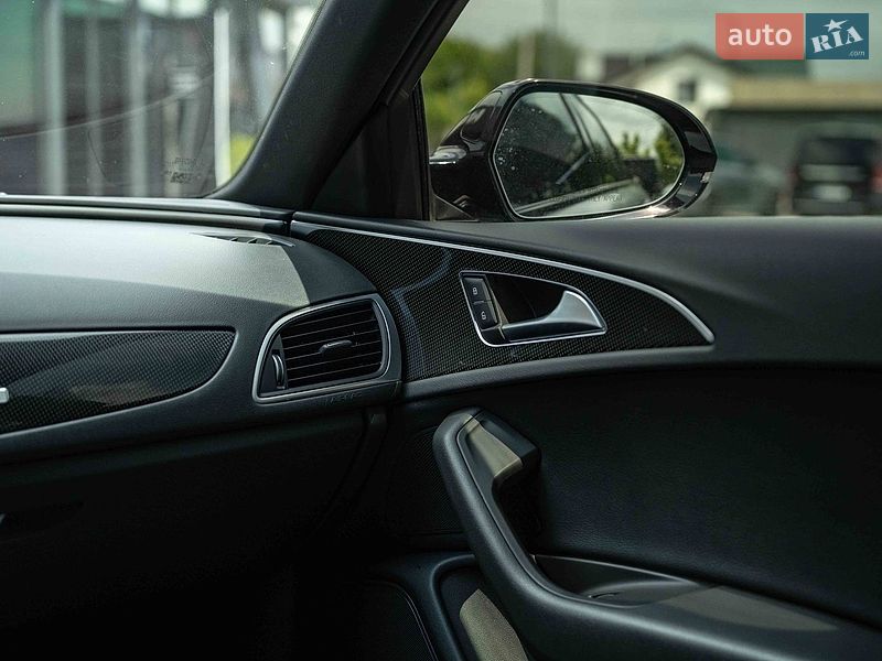 Седан Audi A6 2018 в Чернівцях