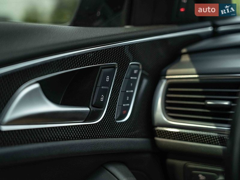 Седан Audi A6 2018 в Чернівцях