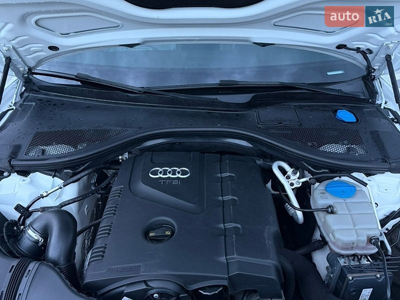 Седан Audi A6 2014 в Стрию
