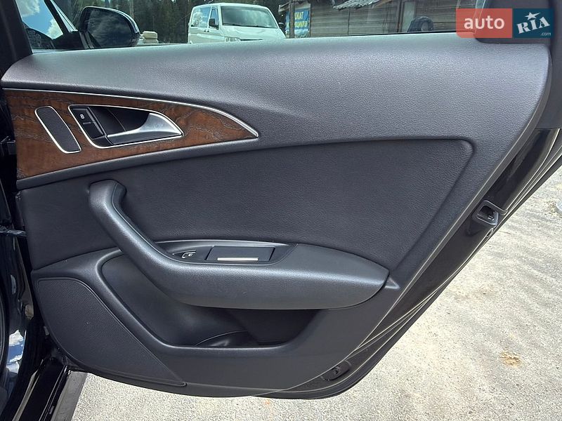 Седан Audi A6 2016 в Славському