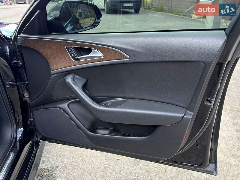 Седан Audi A6 2016 в Славському