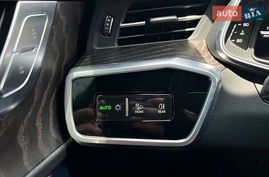 Седан Audi A6 2023 в Львові