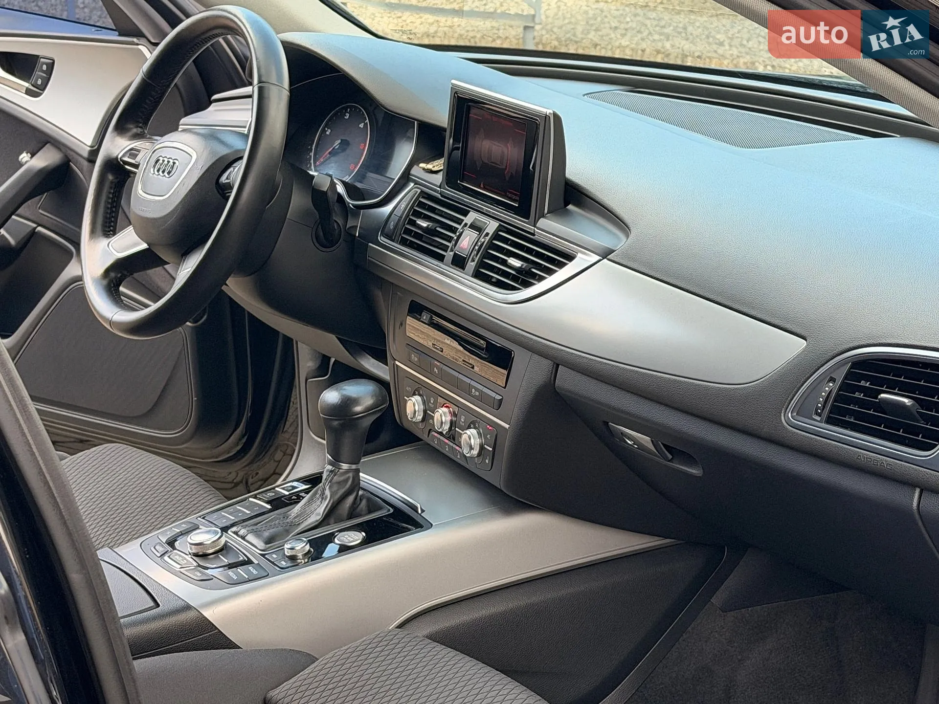 2011 Audi A6 - мініатюра 25