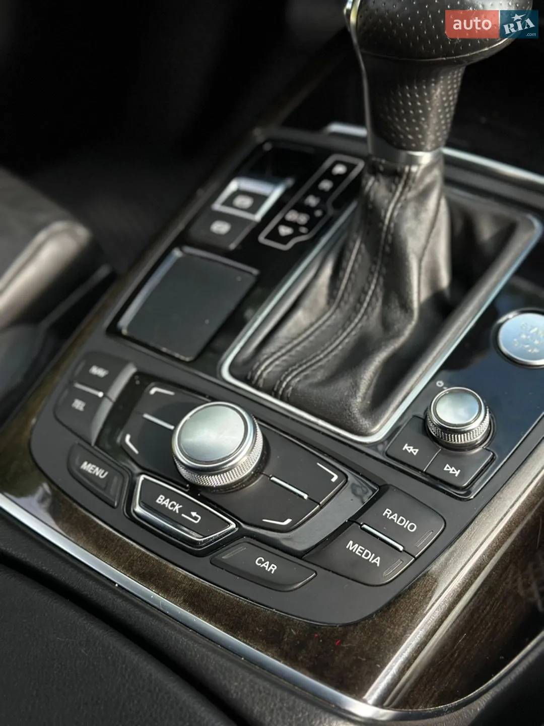 2011 Audi A6 - мініатюра 35