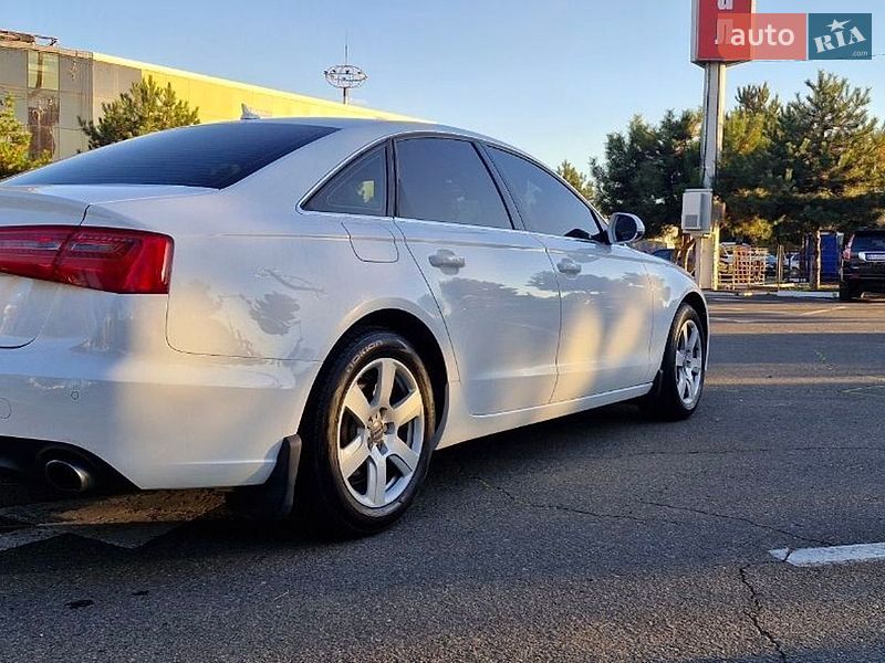 Седан Audi A6 2012 в Одессе