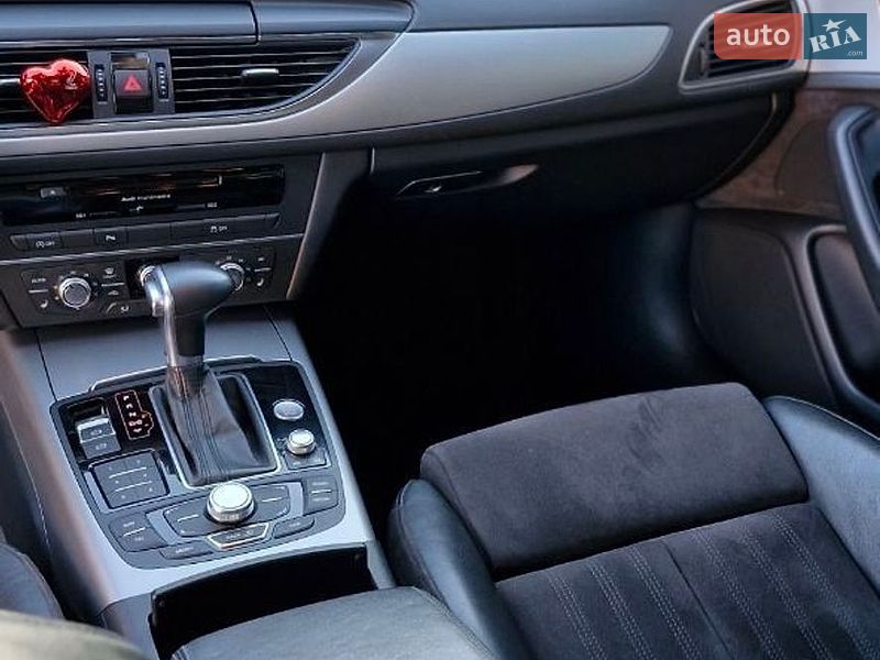 Седан Audi A6 2012 в Одессе