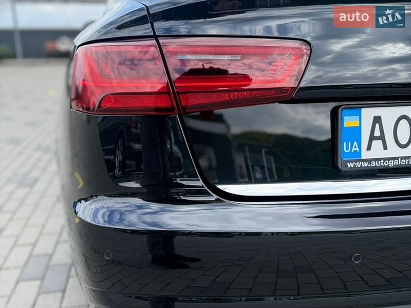 Седан Audi A6 2015 в Іршаві