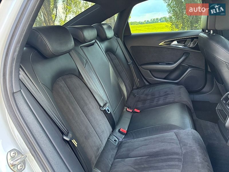 Седан Audi A6 2015 в Барышевке