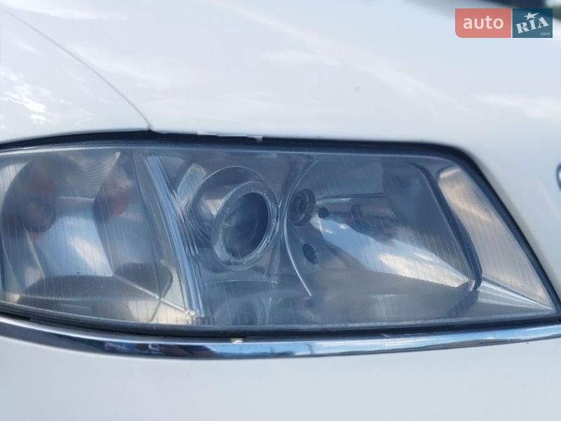 Седан Audi A6 1998 в Виннице