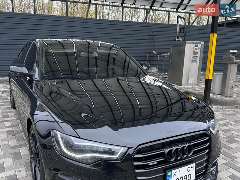 Седан Audi A6 2011 в Каневе