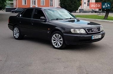 Седан Audi A6 1996 в Хмільнику