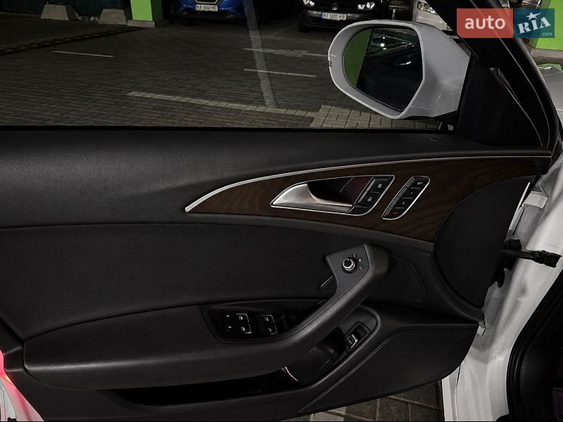 Седан Audi A6 2016 в Киеве