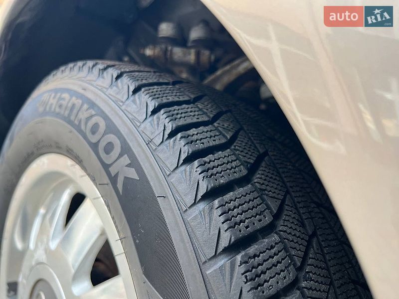 Седан Audi A6 1999 в Береговому фото 9 Седан Audi A6 1999 в Береговому