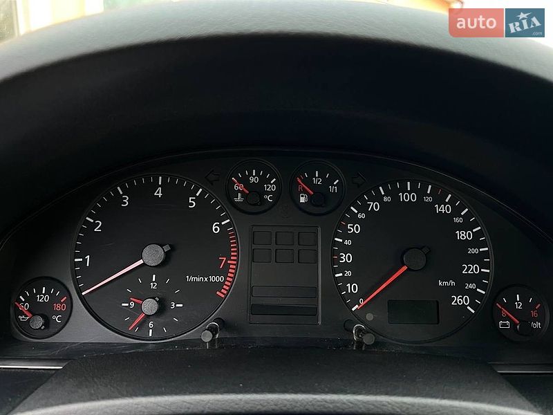 Седан Audi A6 1999 в Береговому фото 12 Седан Audi A6 1999 в Береговому