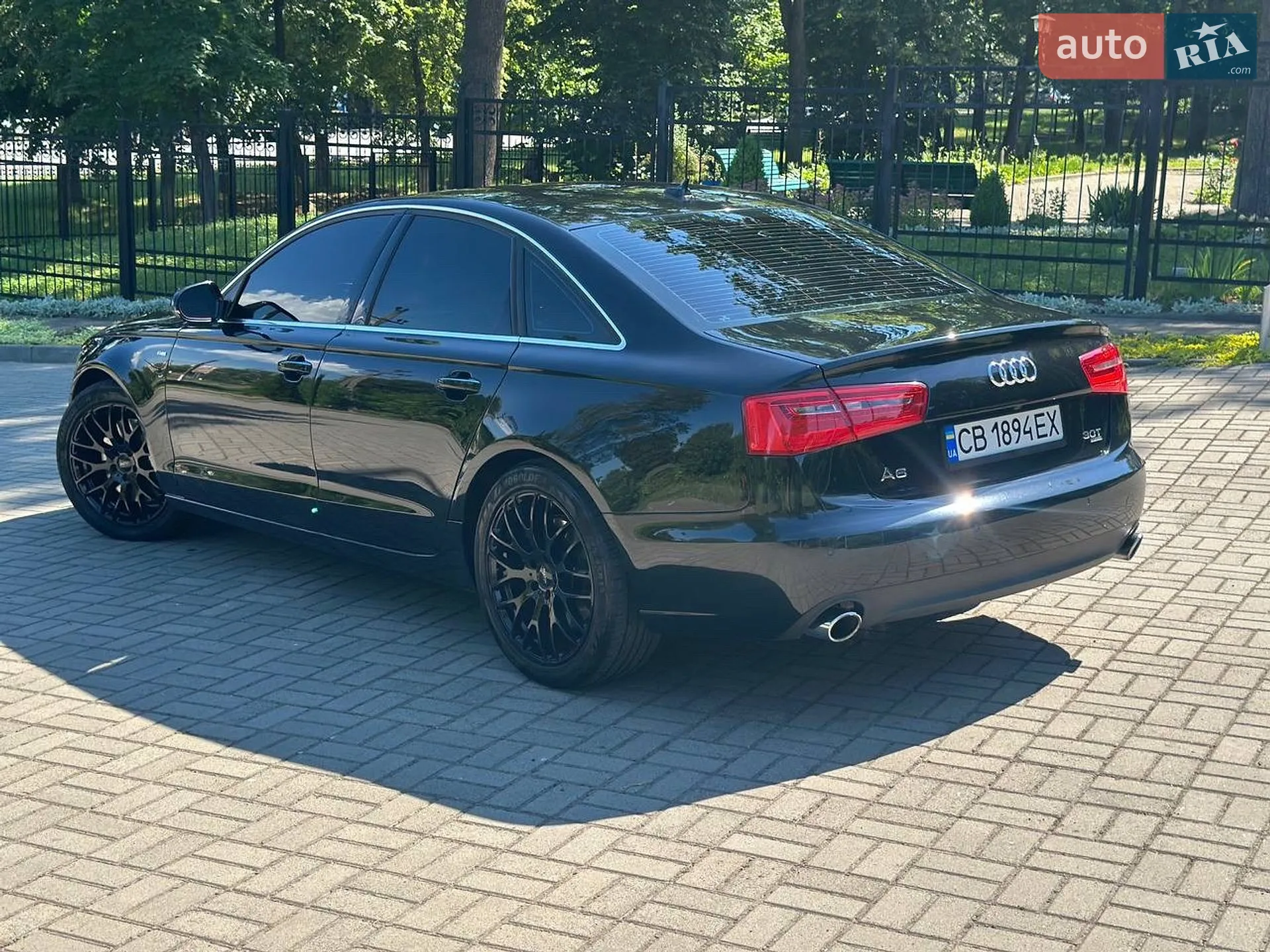 Audi A6 2013 VIN WAUFGAFC3EN035037 фото оголошення 11 з 26