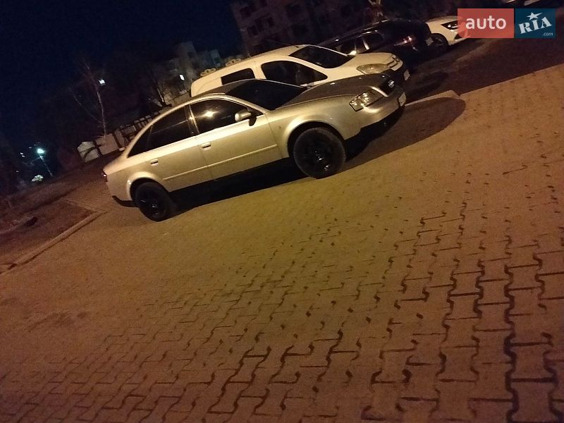 Седан Audi A6 2000 в Чорнобаї