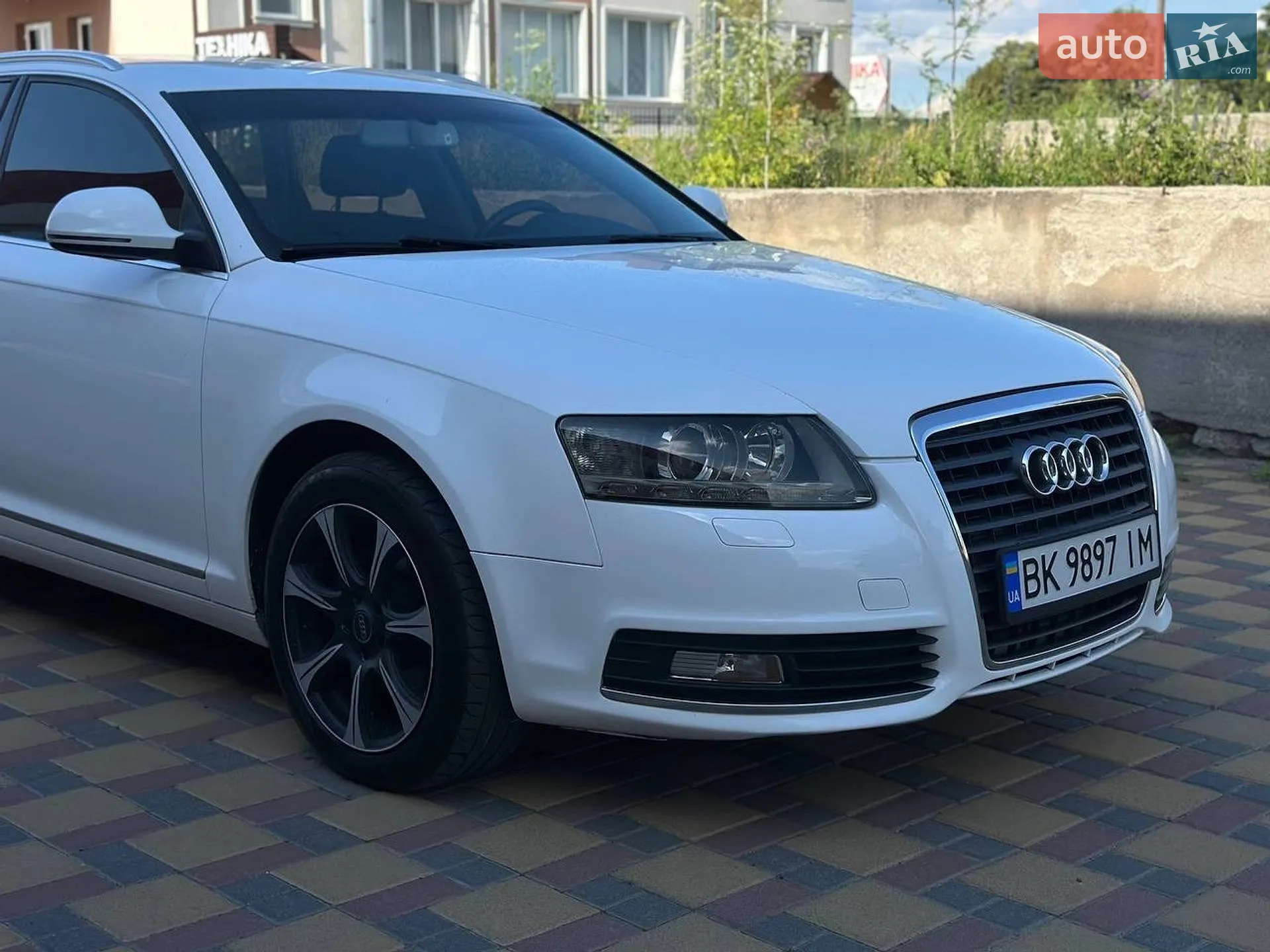 2010 Audi A6 - мініатюра 5