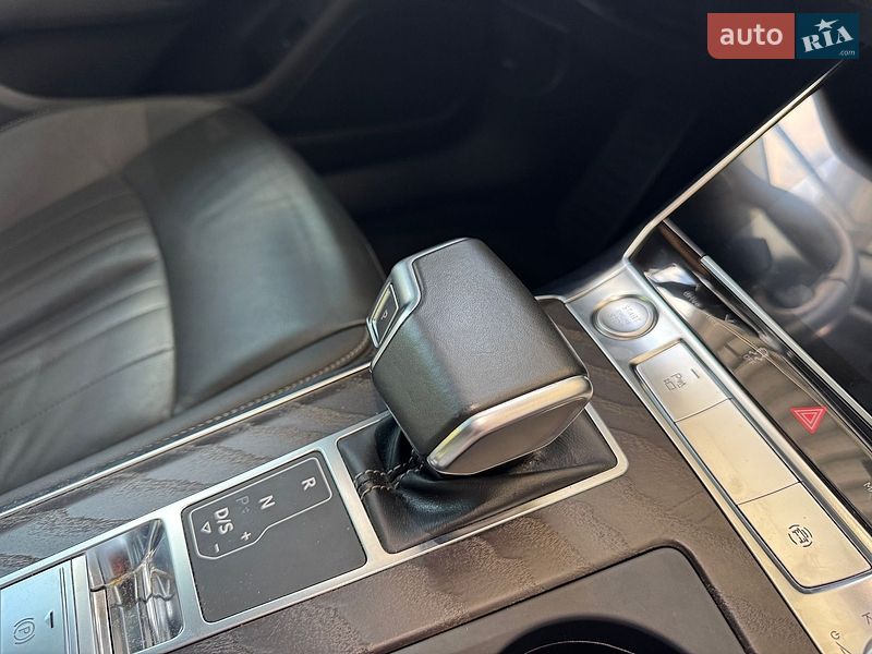 Седан Audi A6 2019 в Киеве