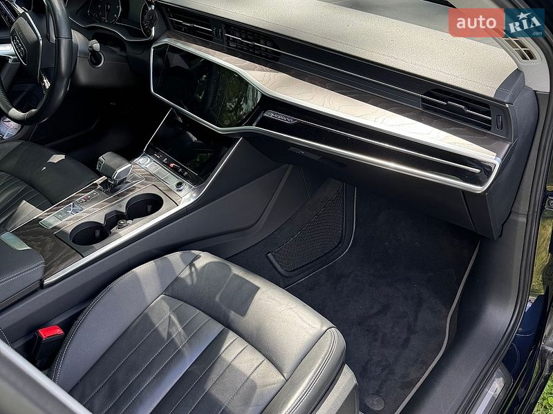 Седан Audi A6 2019 в Киеве