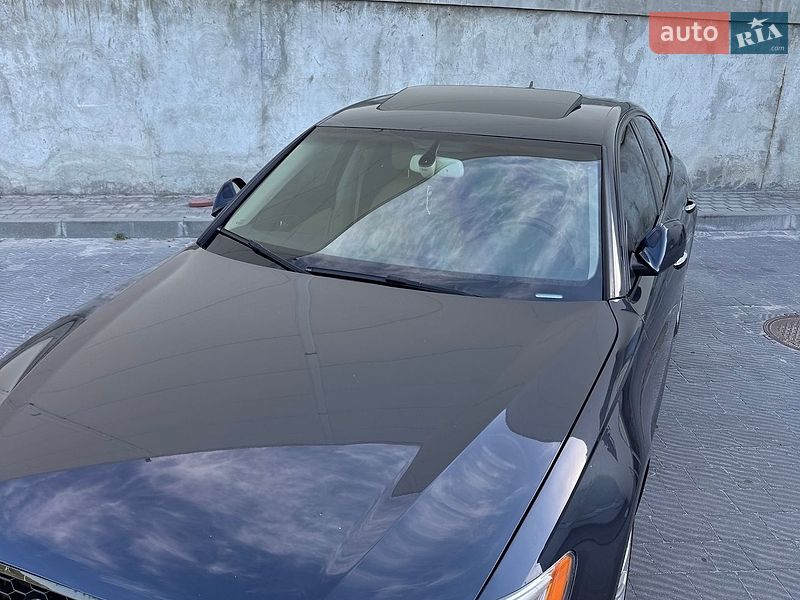 Седан Audi A6 2014 в Львове