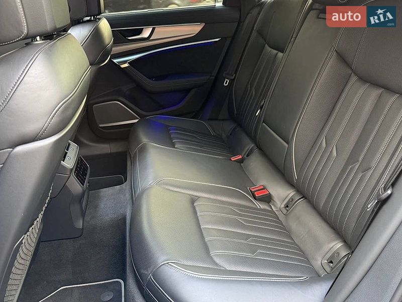 Седан Audi A6 2018 в Киеве