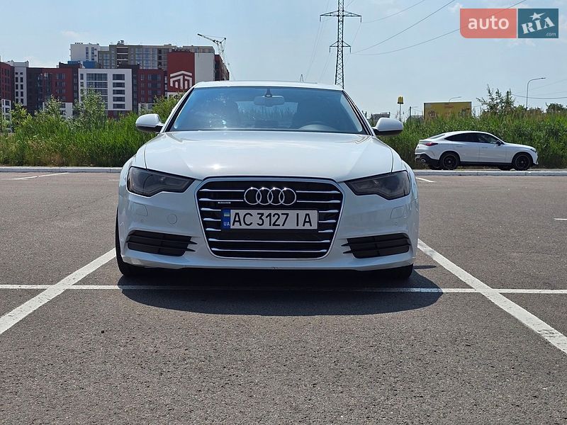 Седан Audi A6 2014 в Луцке