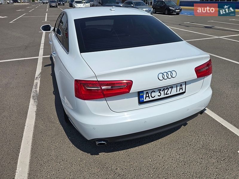 Седан Audi A6 2014 в Луцке