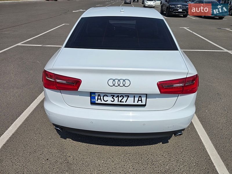 Седан Audi A6 2014 в Луцке