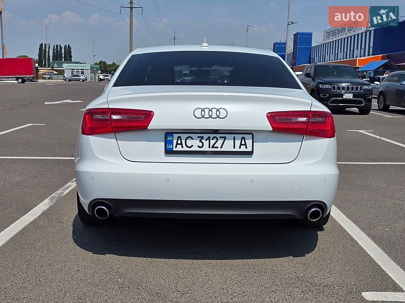 Седан Audi A6 2014 в Луцке