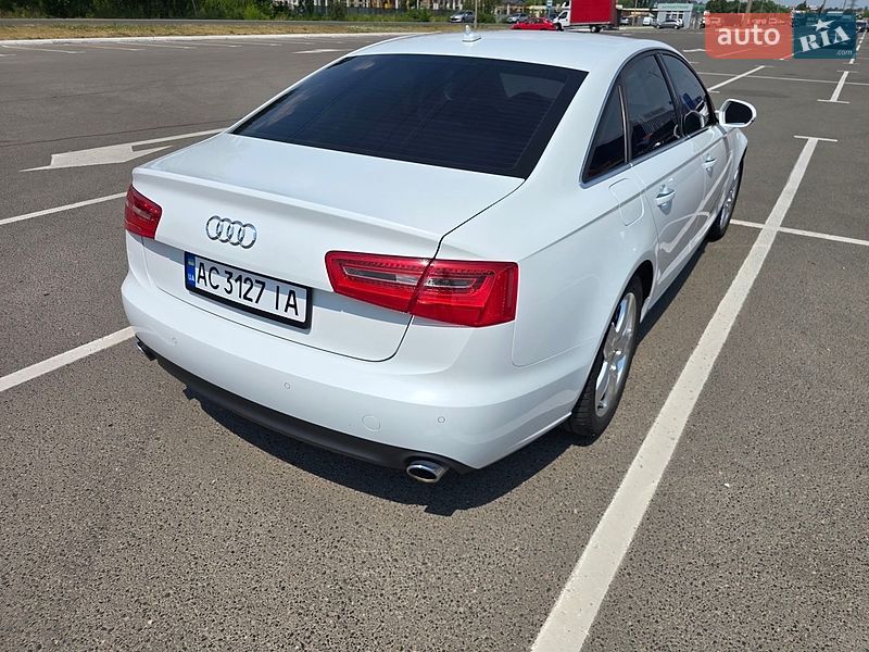 Седан Audi A6 2014 в Луцке