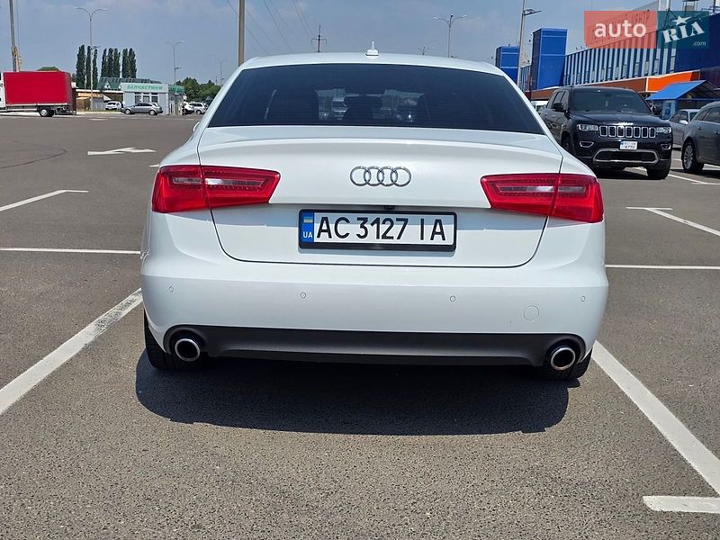 Седан Audi A6 2014 в Луцке