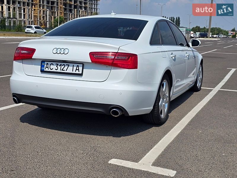 Седан Audi A6 2014 в Луцке