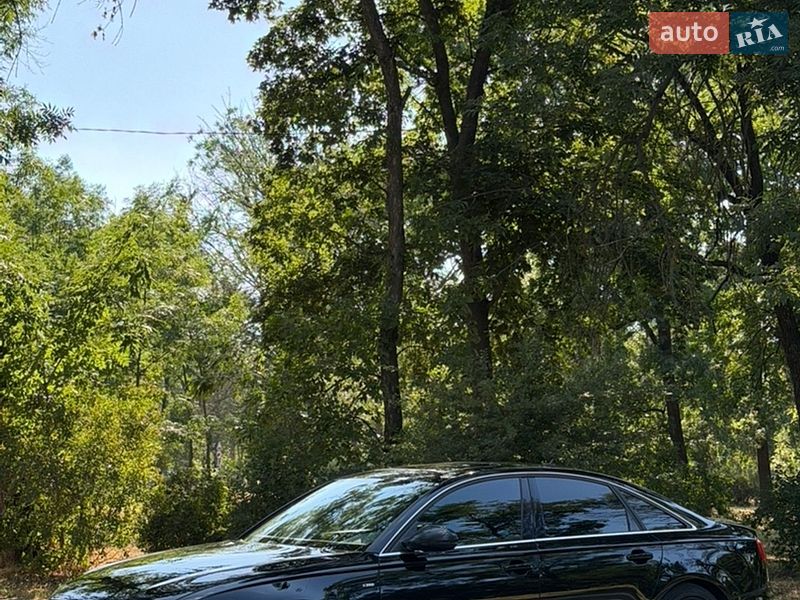 Седан Audi A6 2014 в Кропивницком