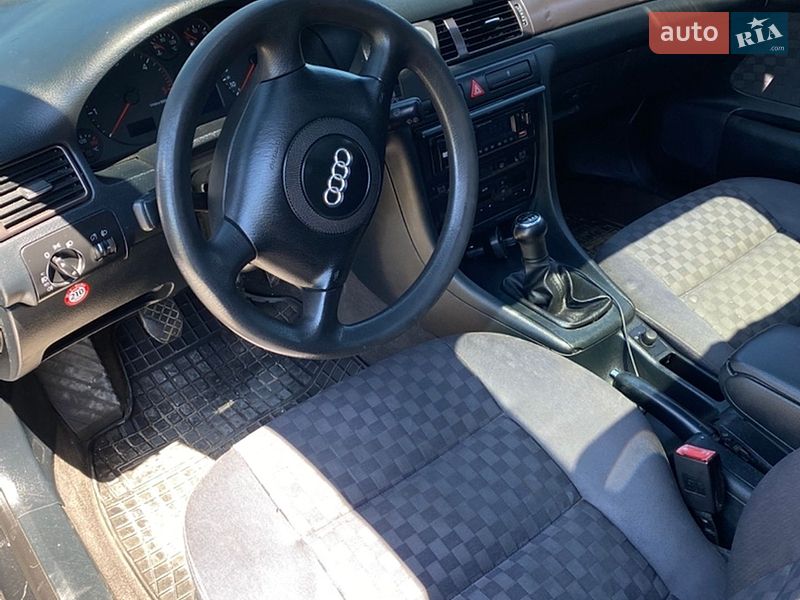 Универсал Audi A6 2000 в Ивано-Франковске