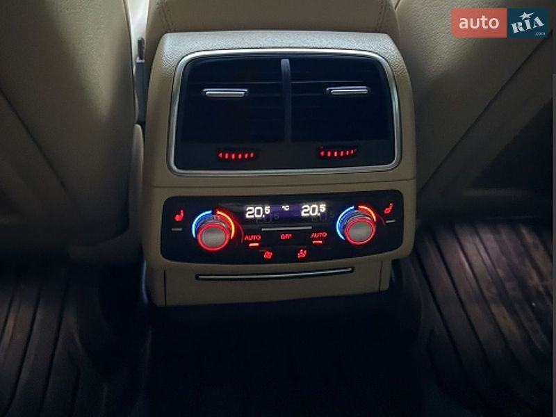 Седан Audi A6 2014 в Черновцах