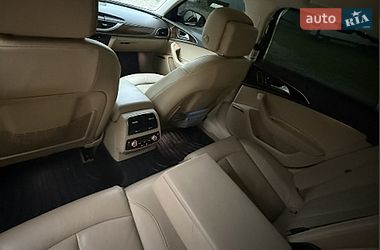 Седан Audi A6 2014 в Черновцах