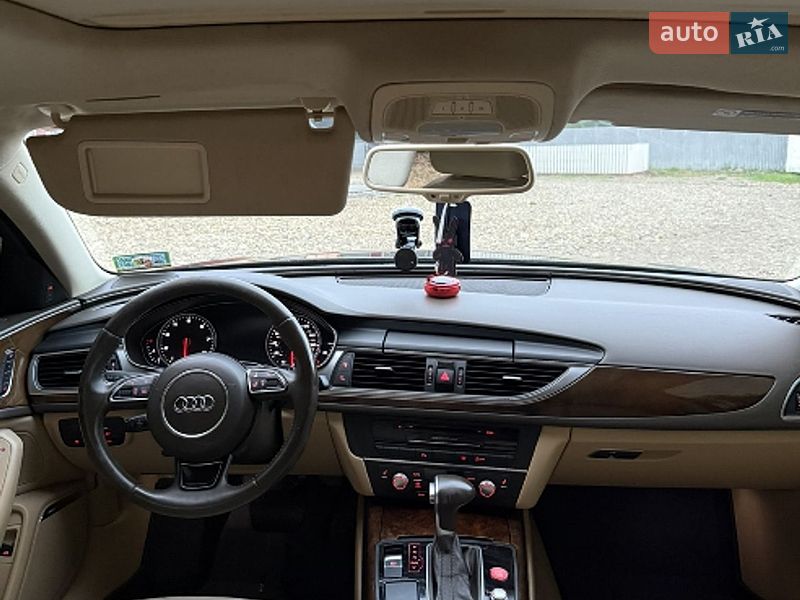 Седан Audi A6 2014 в Черновцах