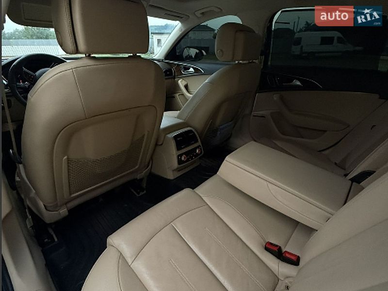 Седан Audi A6 2014 в Черновцах