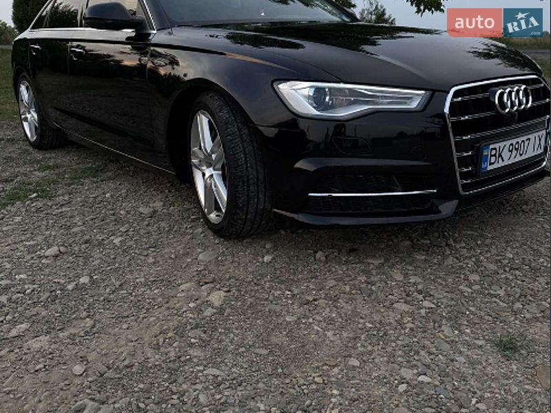 Седан Audi A6 2014 в Черновцах