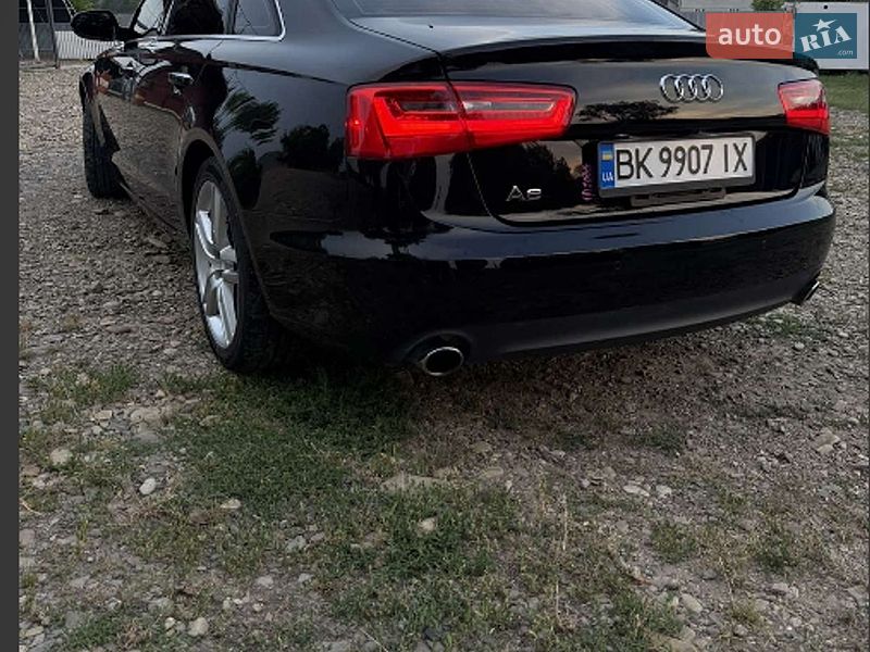 Седан Audi A6 2014 в Черновцах