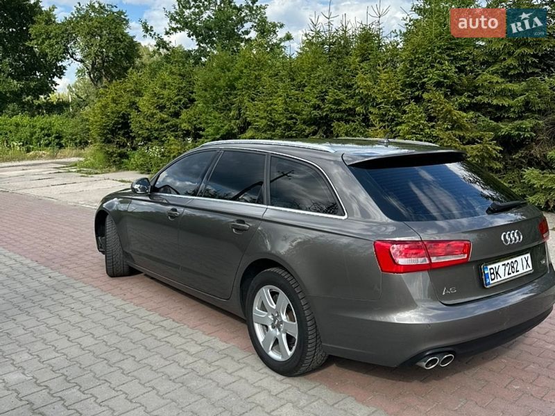 Універсал Audi A6 2012 в Шепетівці
