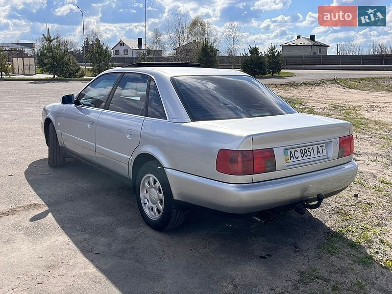 Седан Audi A6 1996 в Любомле
