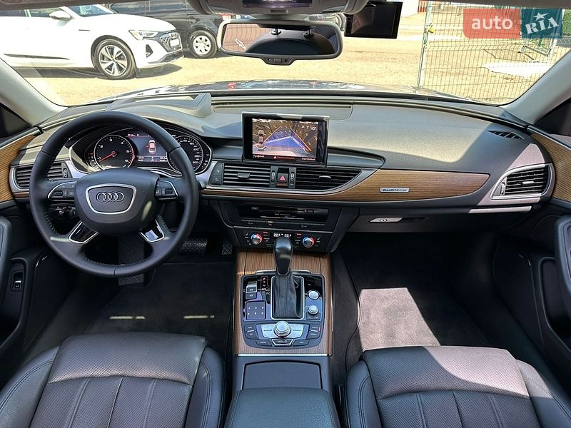 Седан Audi A6 2015 в Киеве