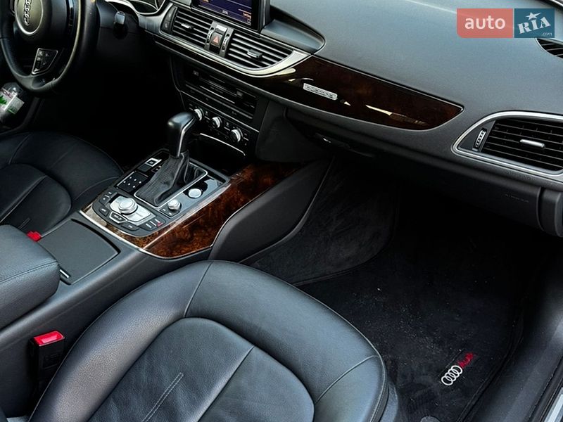 Седан Audi A6 2015 в Киеве