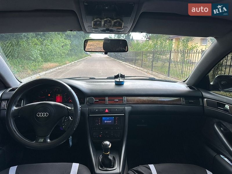 Універсал Audi A6 1998 в Радивиліві