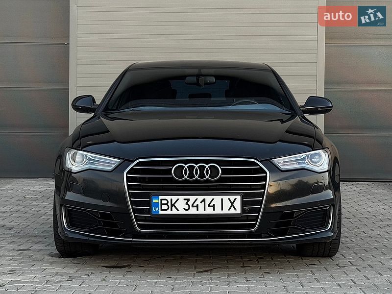 Седан Audi A6 2015 в Рівному