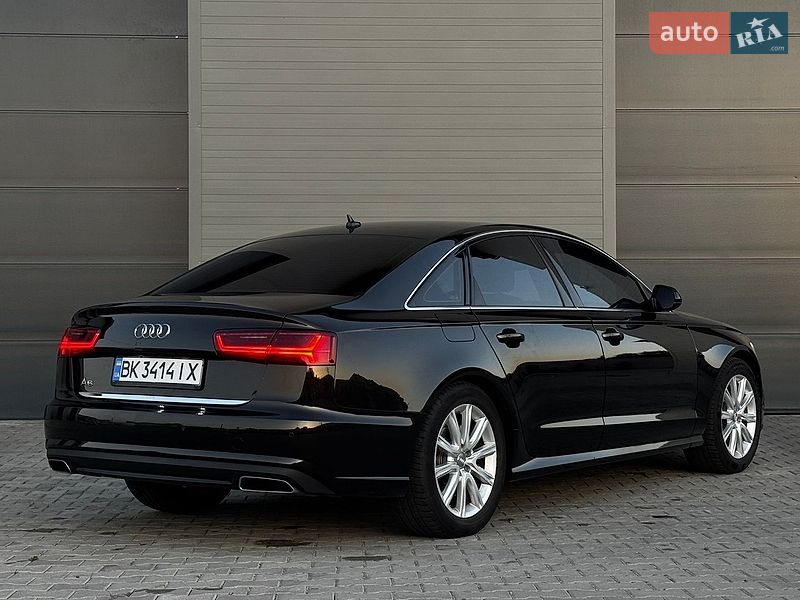 Седан Audi A6 2015 в Рівному