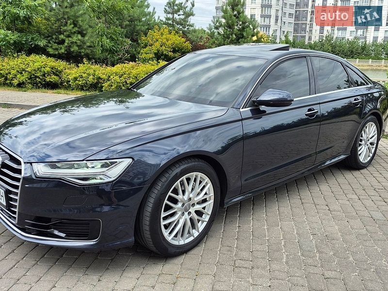 Седан Audi A6 2015 в Ивано-Франковске